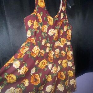 Forever 21 Plus Floral Dress in Maroon and Gold
